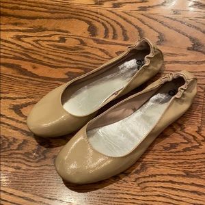 SO tan patent ballet flats size 10